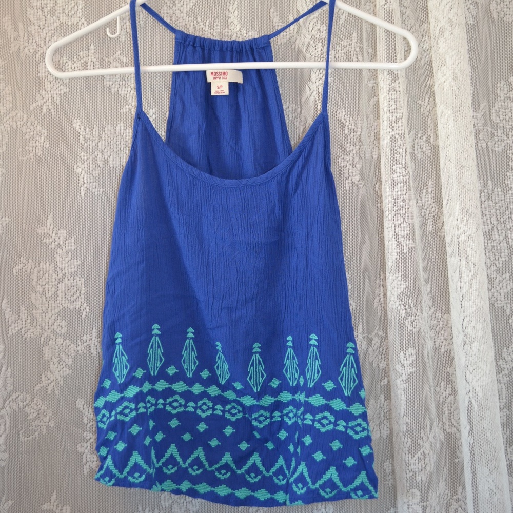 Blue tank with teal details